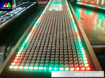 標(biāo)準(zhǔn)室內(nèi)全屏 LED 7.62 全彩屏 打造超高亮度的視覺盛宴